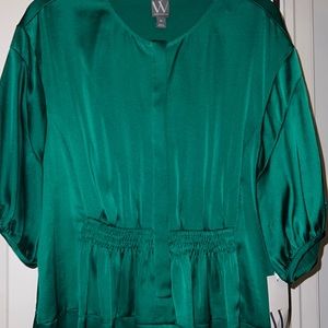 NWT Satin look/feel top